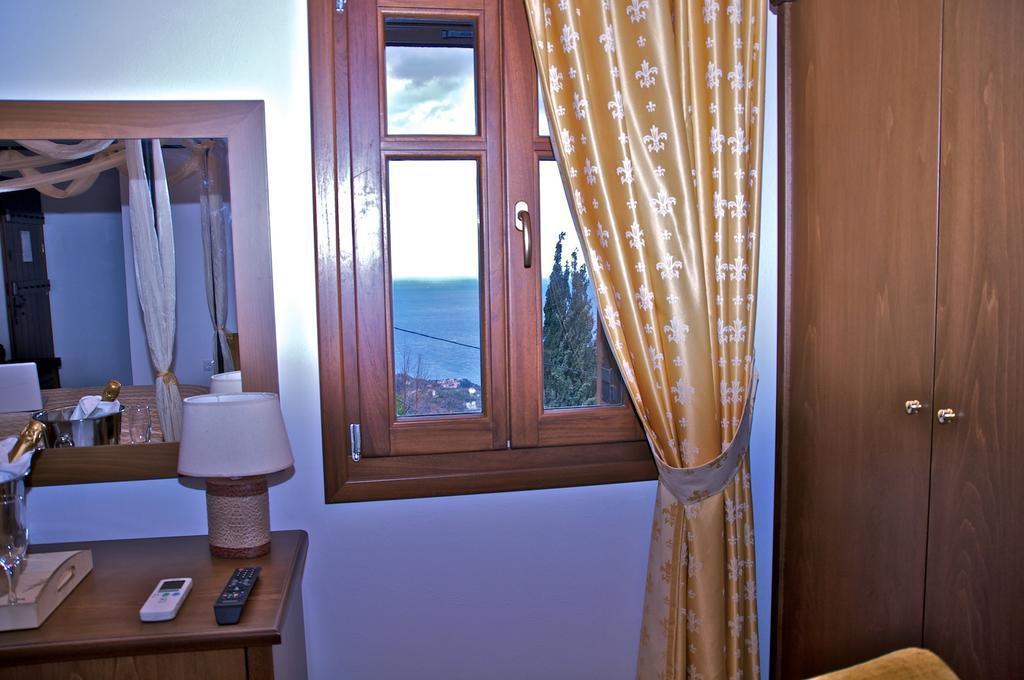 Archontiko Papoutsi Apartment Mourésion Стая снимка