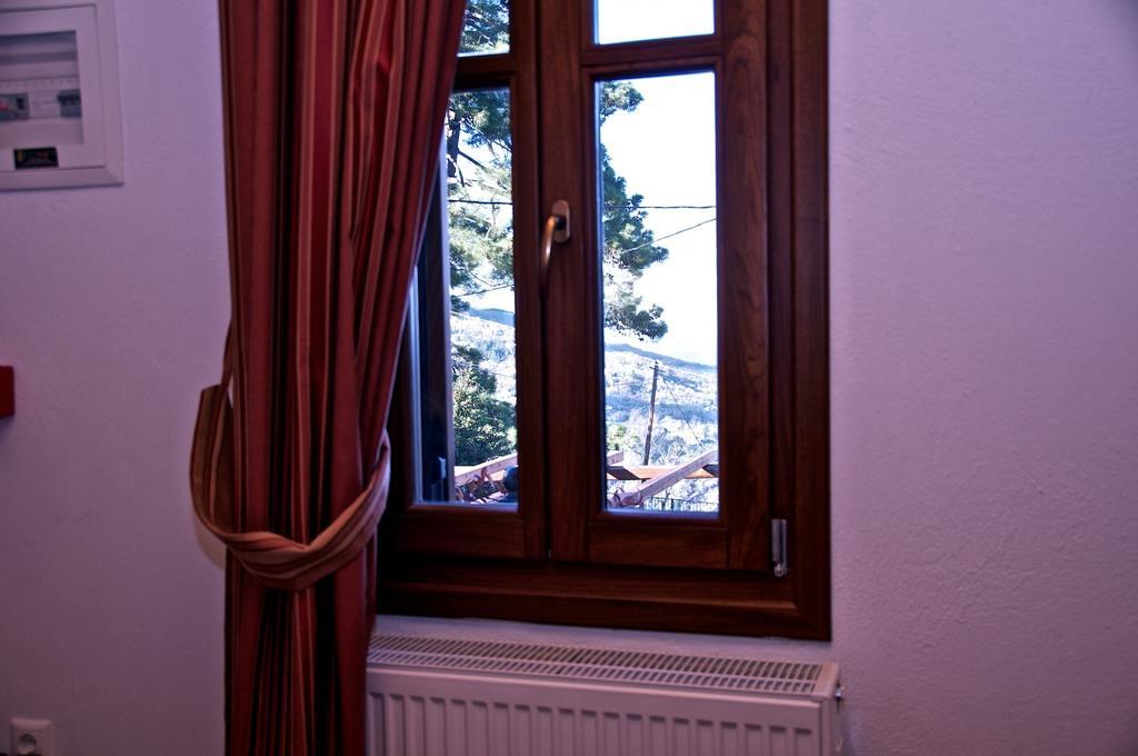 Archontiko Papoutsi Apartment Mourésion Стая снимка